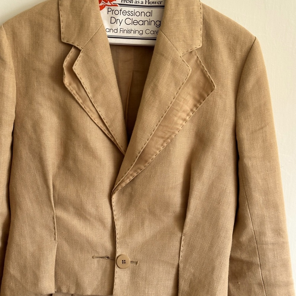 Stella McCartney gorgeous linen designer jacket.  Never seen one like this.